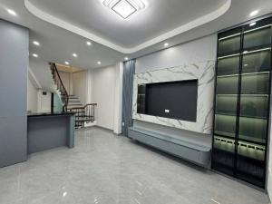 NHÀ GẦN PHỐ XÃ ĐÀN_NGÕ THÔNG 3 GÁC TRÁNH_KINH DOANH NHỎ_36m2 x 5T_FULL NỘI THẤT, hơn 8 tỷ